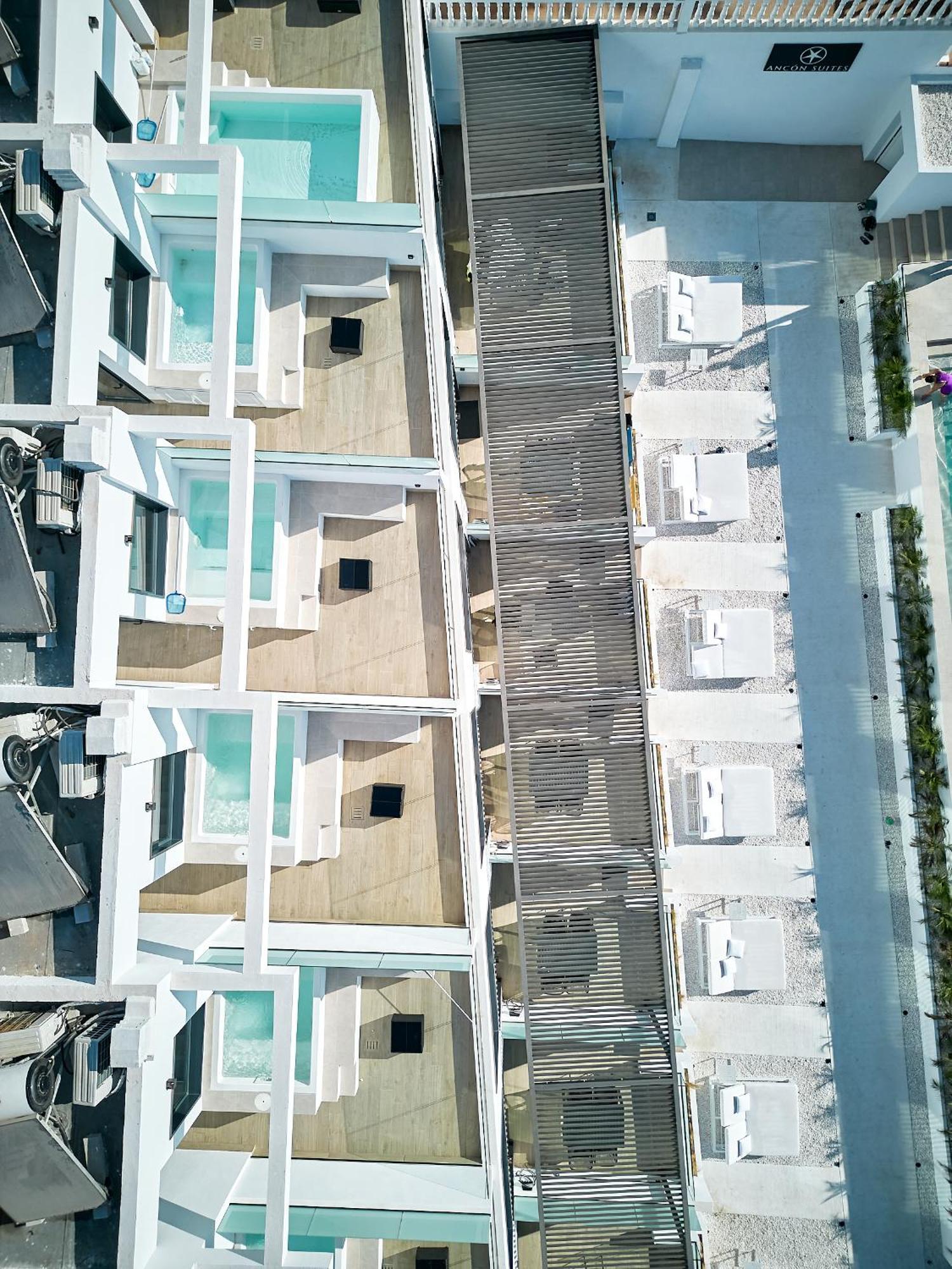 קרבונראס Ancon Suites מראה חיצוני תמונה